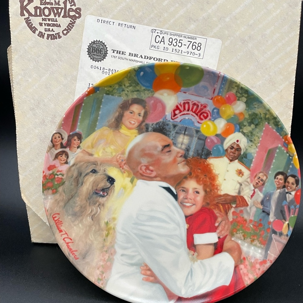 I have The Bradford Exchange full set of 8 Annie plates .